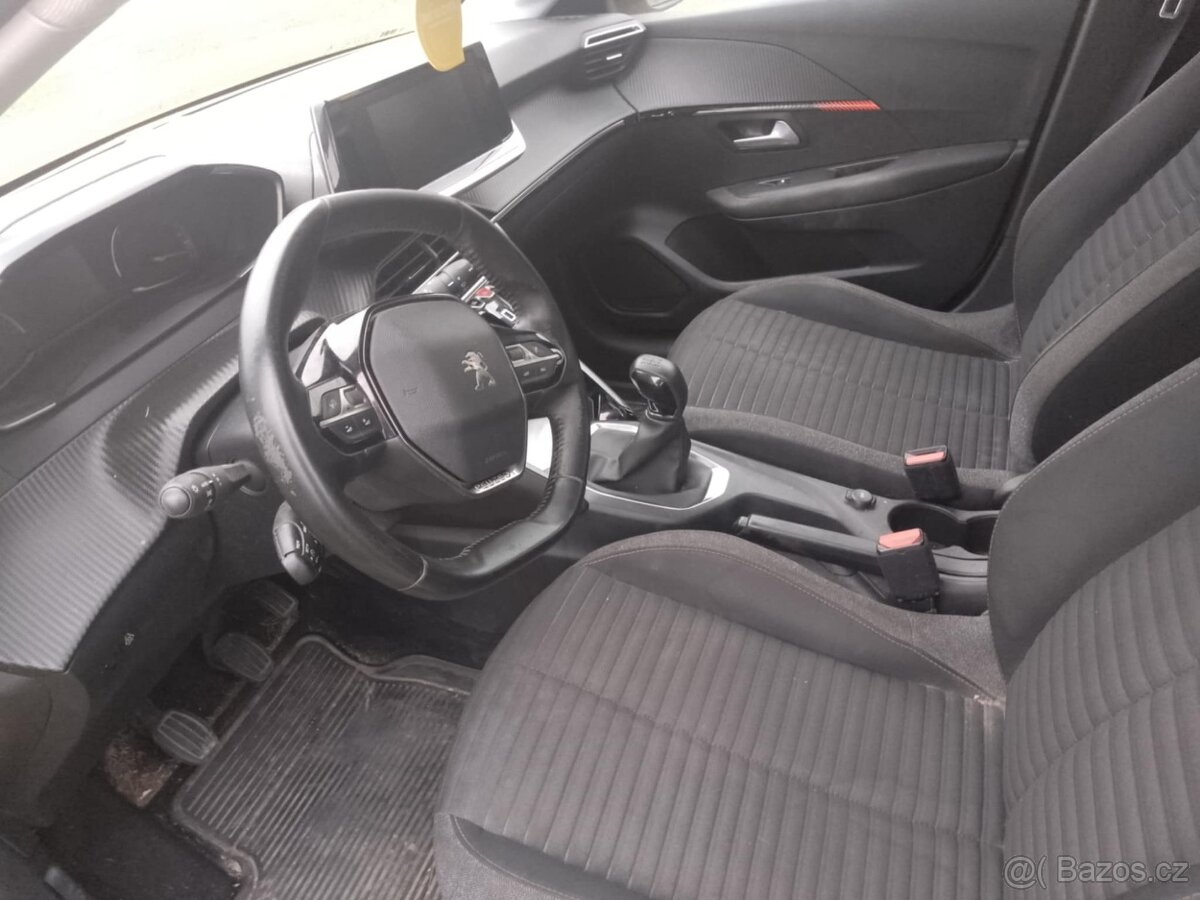 Peugeot 208 - 1.2 - 55 kW - 2020 - manuál - NA OPRAVU - 5