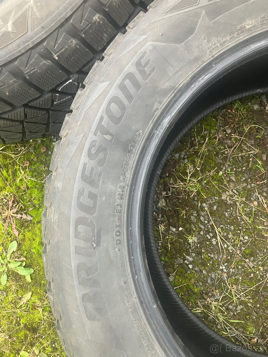 Bridgestone Blizzak 275/55 R19 111T zimní sada 4ks - 5