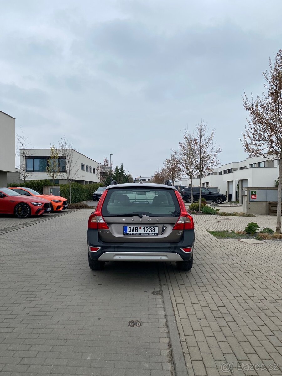 Volvo xc70 - 5