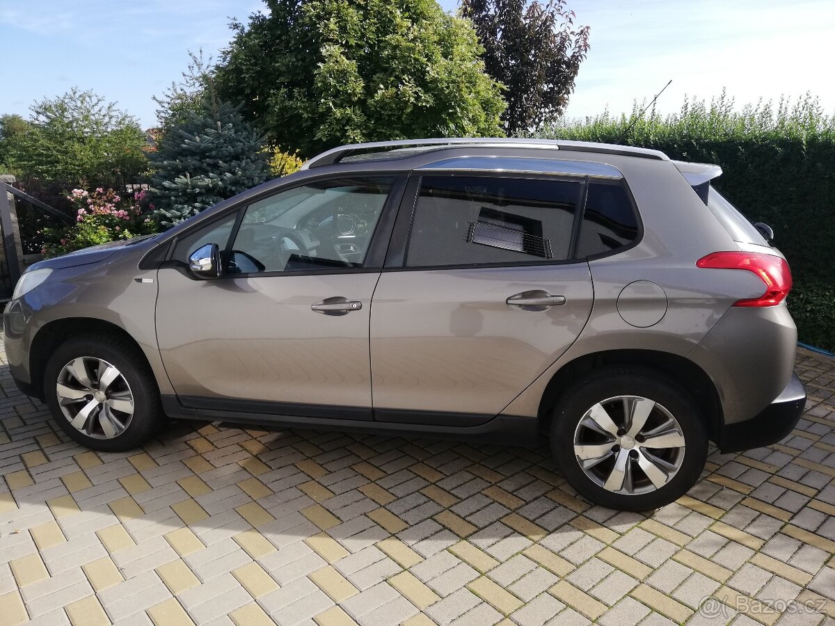 Peugeot 2008 1.2 60kw - ideál na kratší vzdálenosti - VÝMĚNA