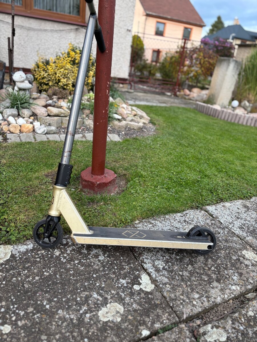 Koloběžka Native Stem - 5