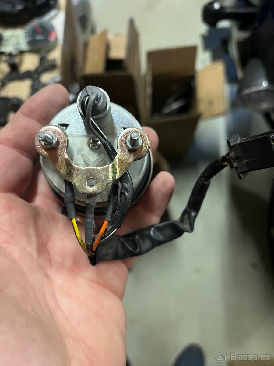 Suzuki GSF 1200 Bandit - 5