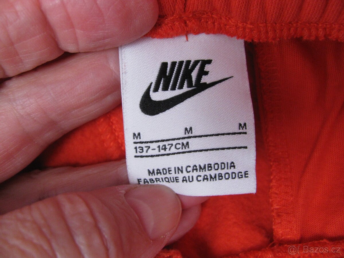 Dětské teplákové kalhoty NIKE vel.146 - 5