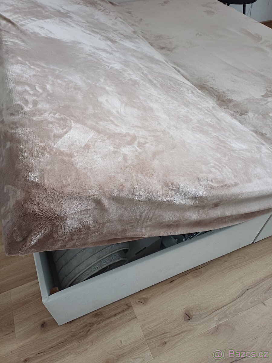 Manželská postel - 5