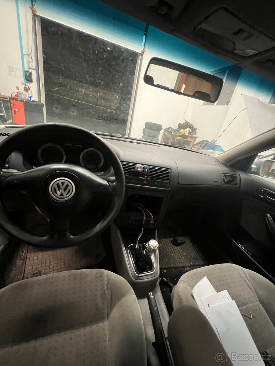 Golf 4 - 5