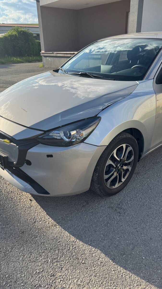 Mazda 2 e-Skyactiv G - 5