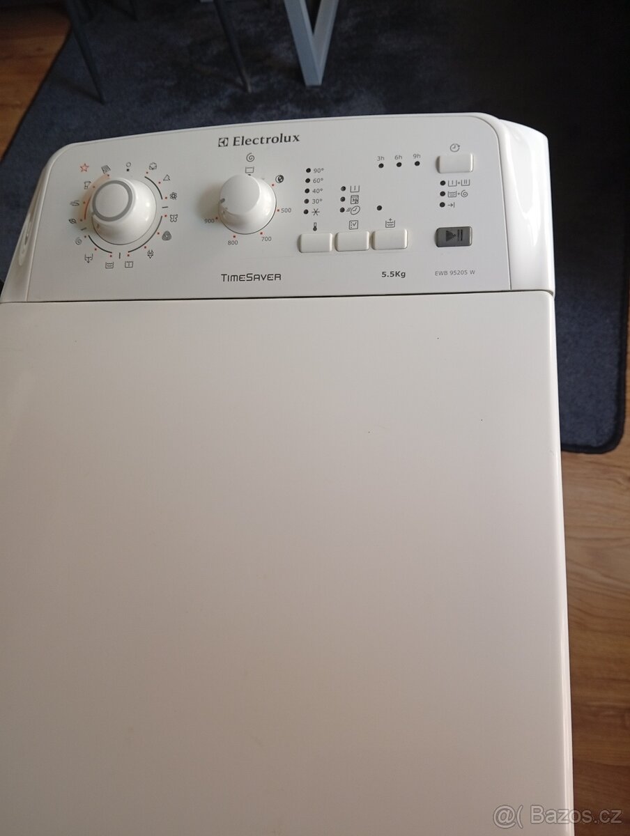 Vrchem Plněna Pračka Electrolux 5,5 KG - 5