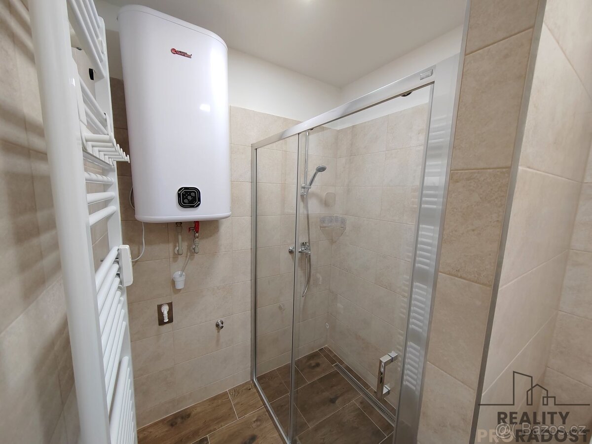 Pronájem bytu 1+1 s balkónem v klidné části Hodonína, Pronáj - 5