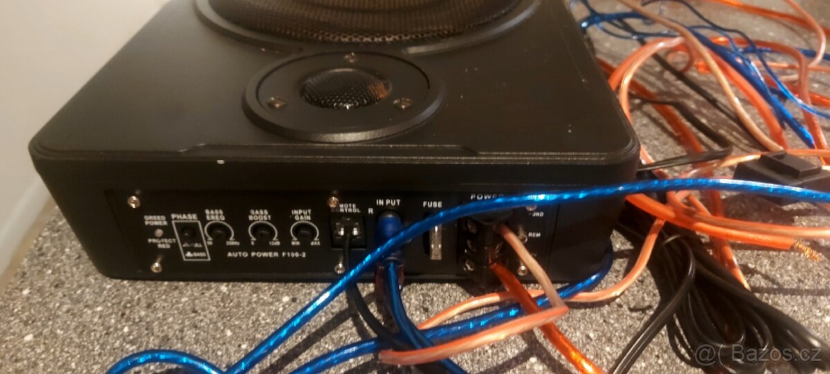 300w autosubwoofer - 5