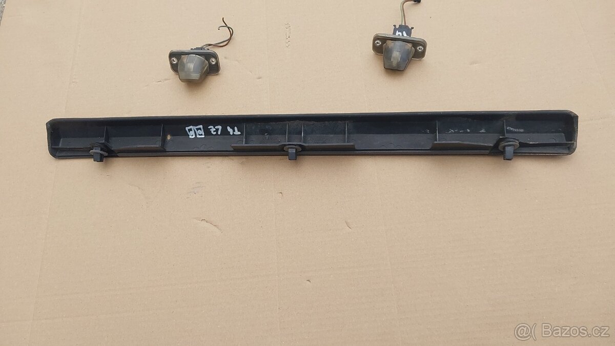 VW Transporter T4 – Lišta osvětlení SPZ LZ - 5