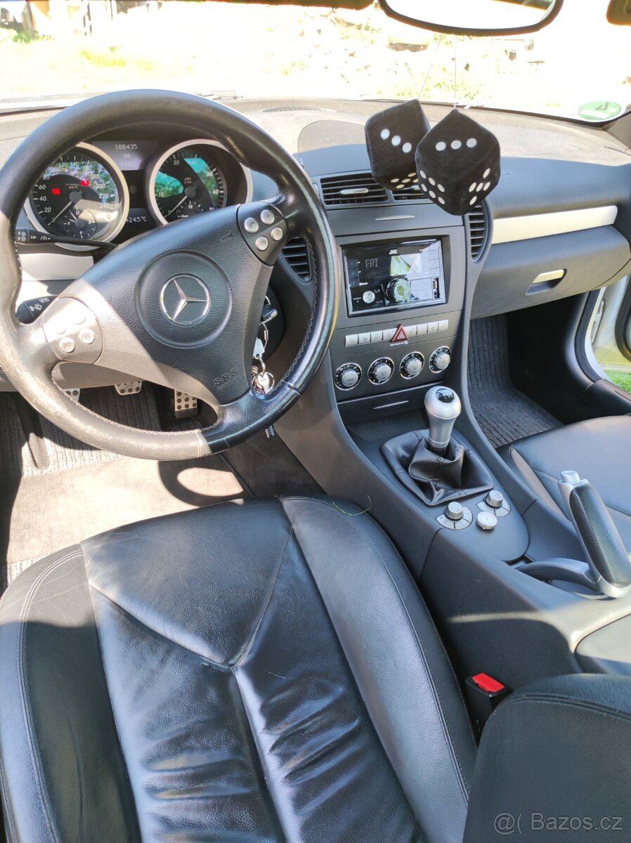 Mercedes Benz Cabriolet - 5