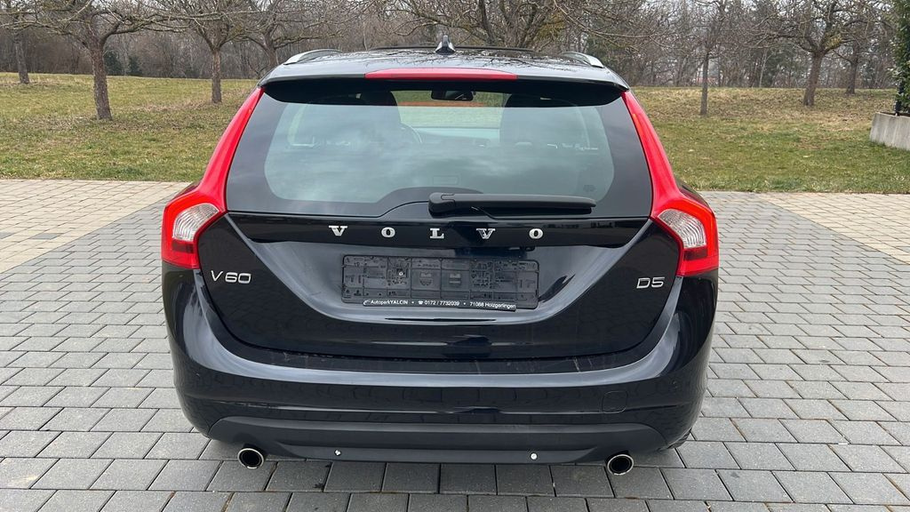 Volvo V60 D5 158KW kůže, automat - 5