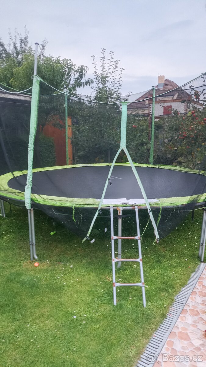 Trampolína - 5