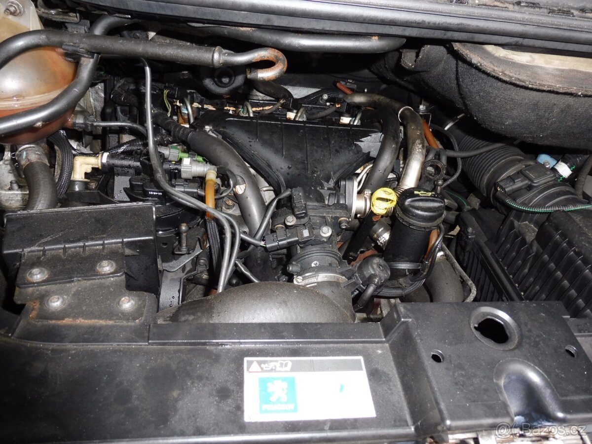 2008 Peugeot 807 2.0hdi RHR 100kw náhradní díly - 5