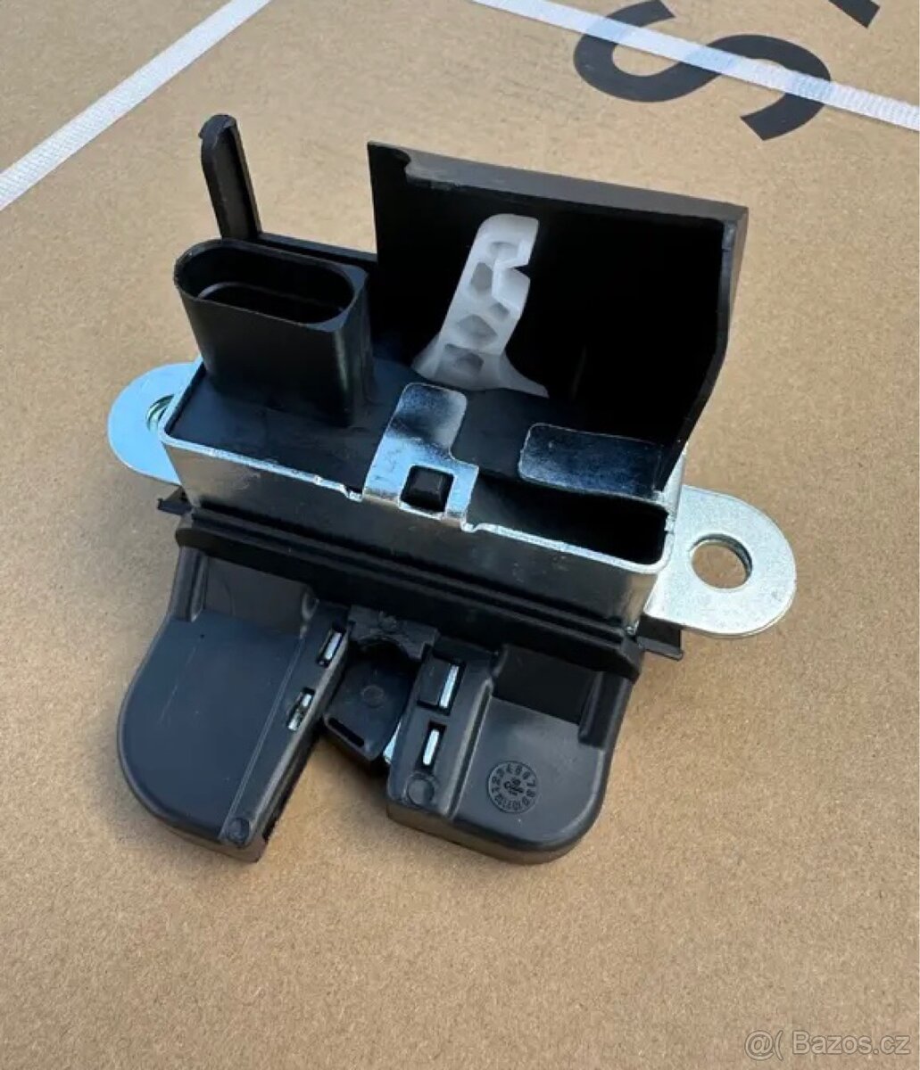 VW / Škoda - zámek víka - 5