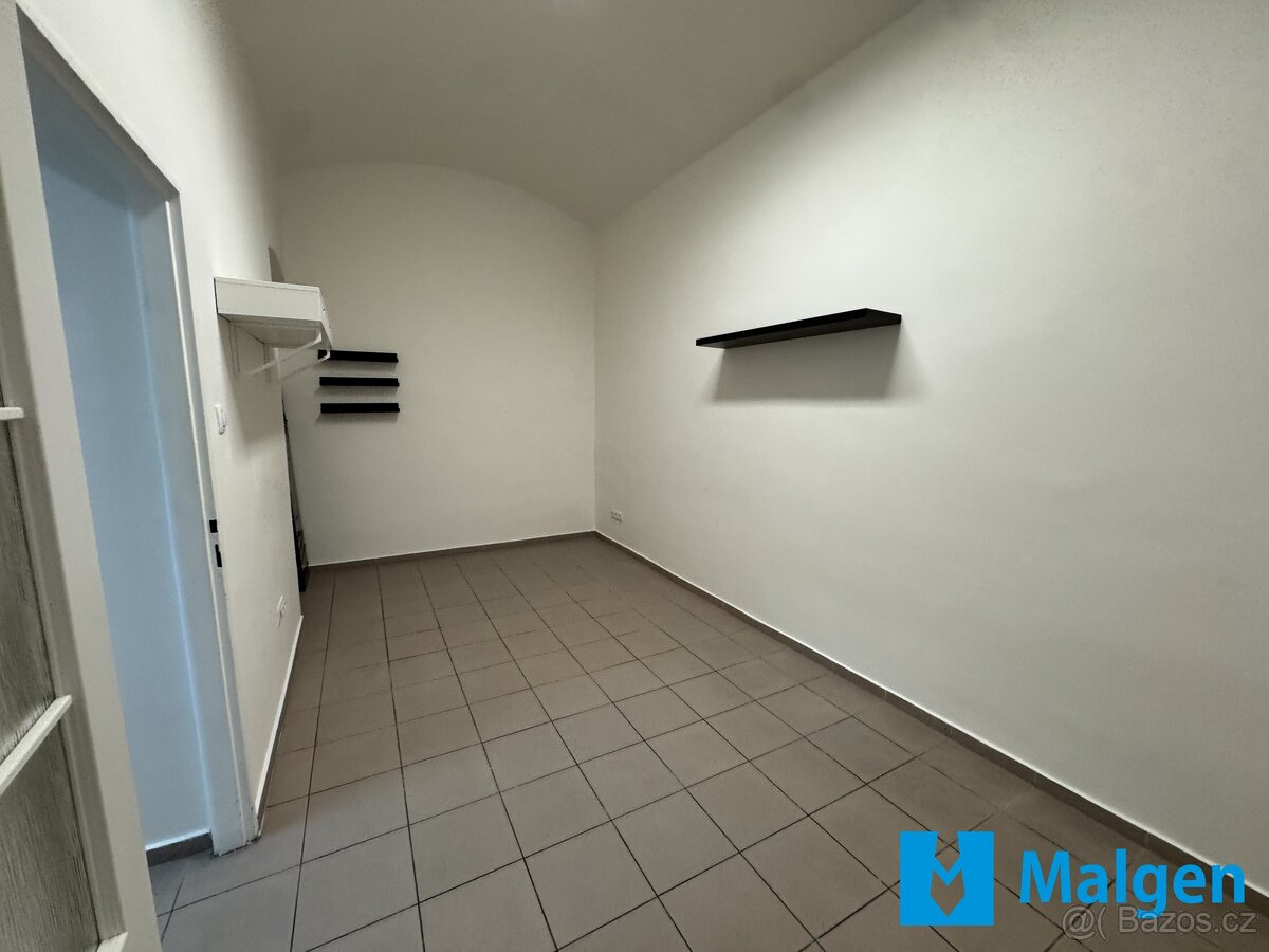 Pronájem kanceláře 28 m², Praha - Smíchov, ev.č. 98250902 - 5