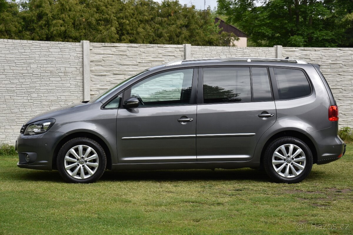 Volkswagen Touran 1.6 TDi CR HIGHLINE DSG,XENONY,KAMERA,TEMP - 5