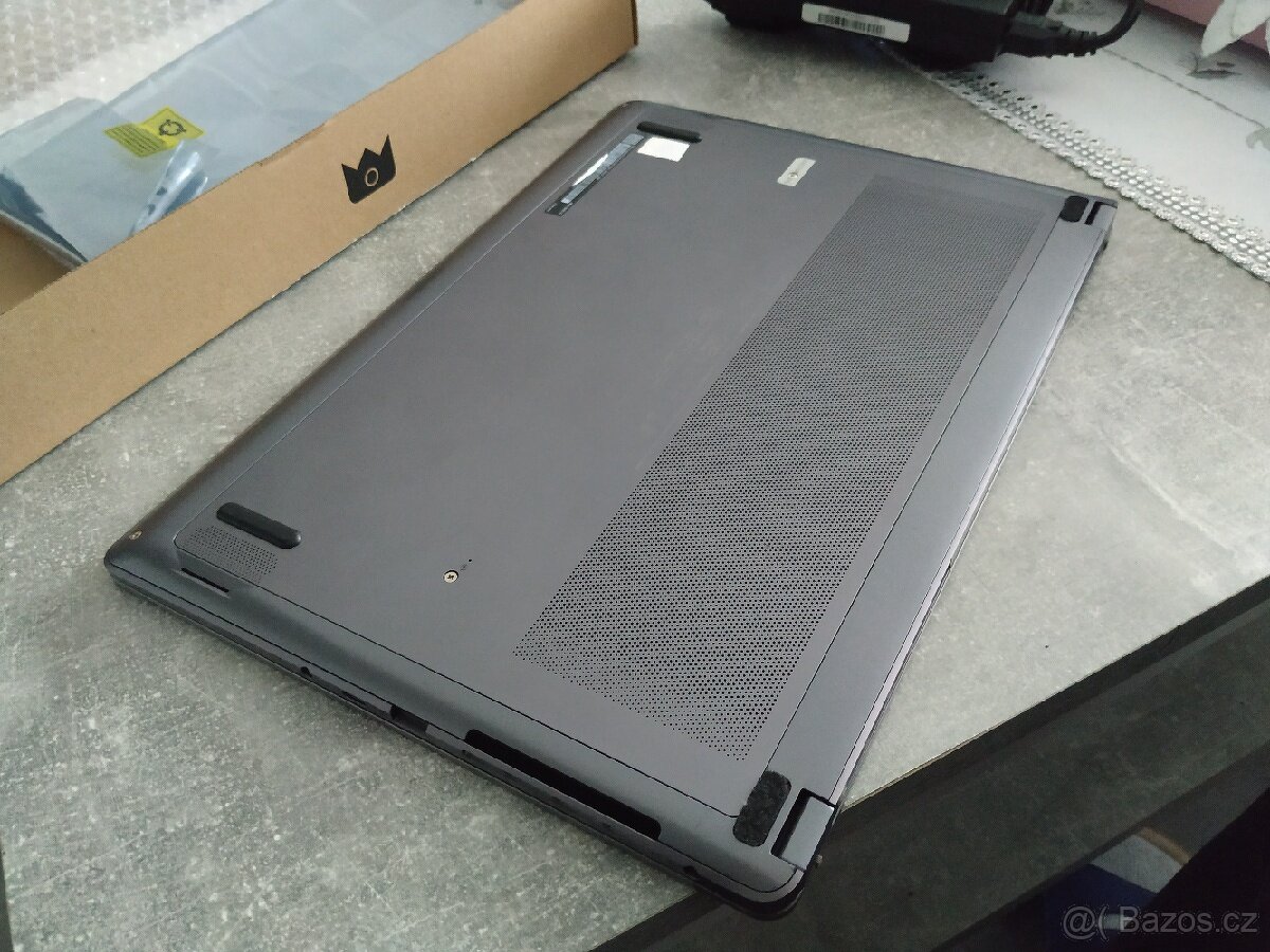 MSI Creator Z16 A11UET (MS-1571) - 5