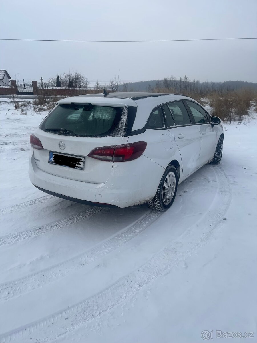 Opel Astra K 2019 - 5