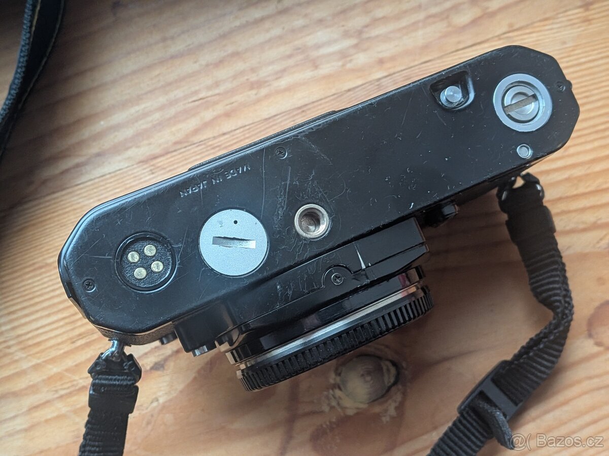 Nikon FM2n černý - 5