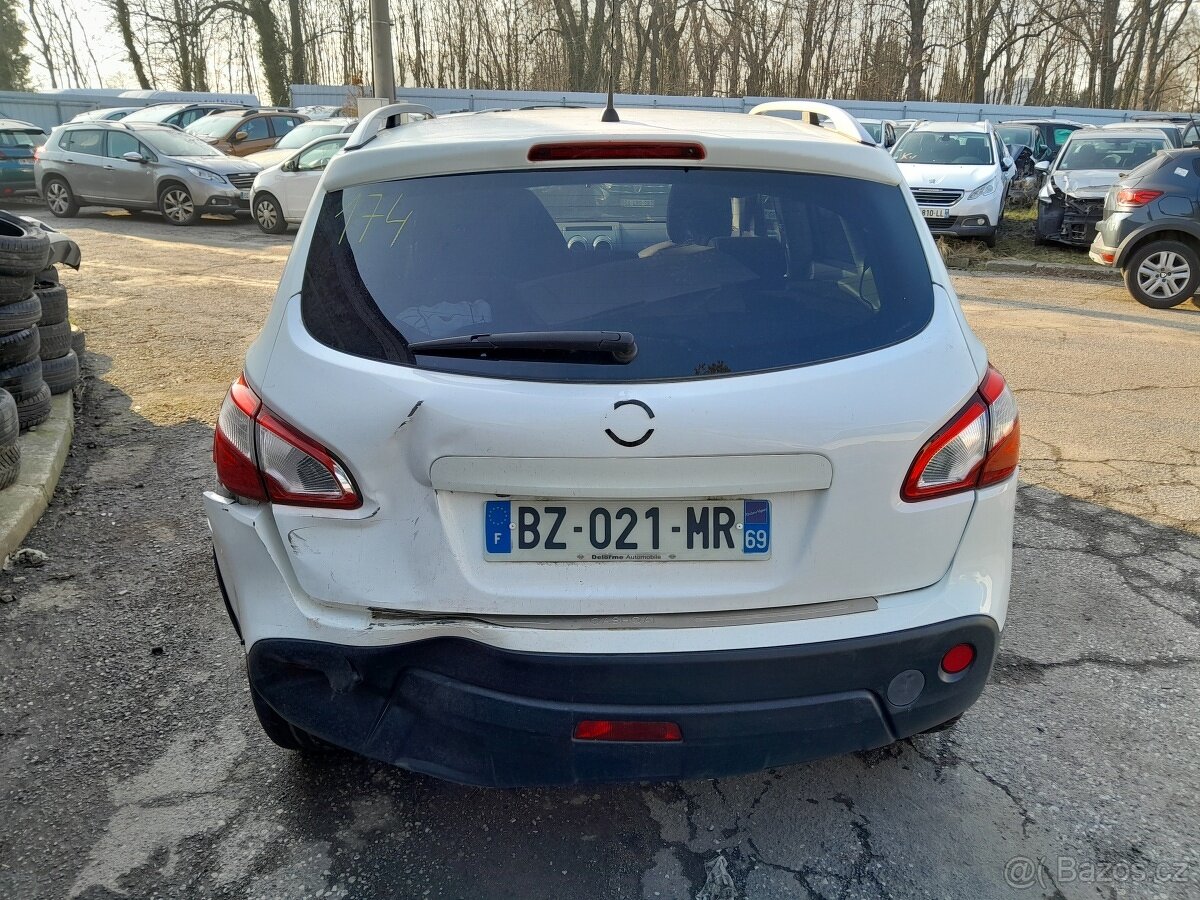 Nissan Qashqai 1,5 DCi - 5