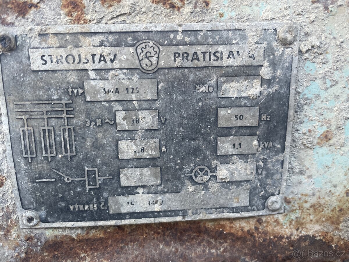 Funkční stavební míchačka 125 litrů - 5