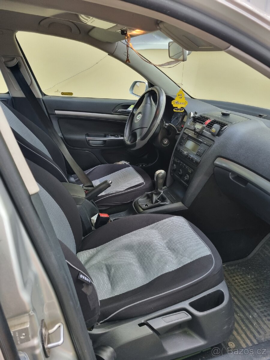 Škoda octavia 2.0 tdi 103 kw - 5