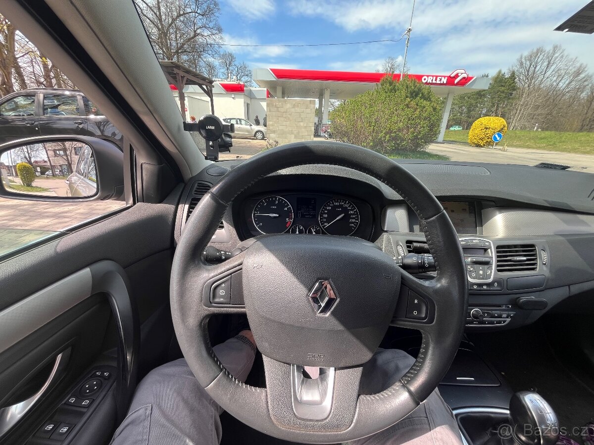 Renault Laguna 3 - 5