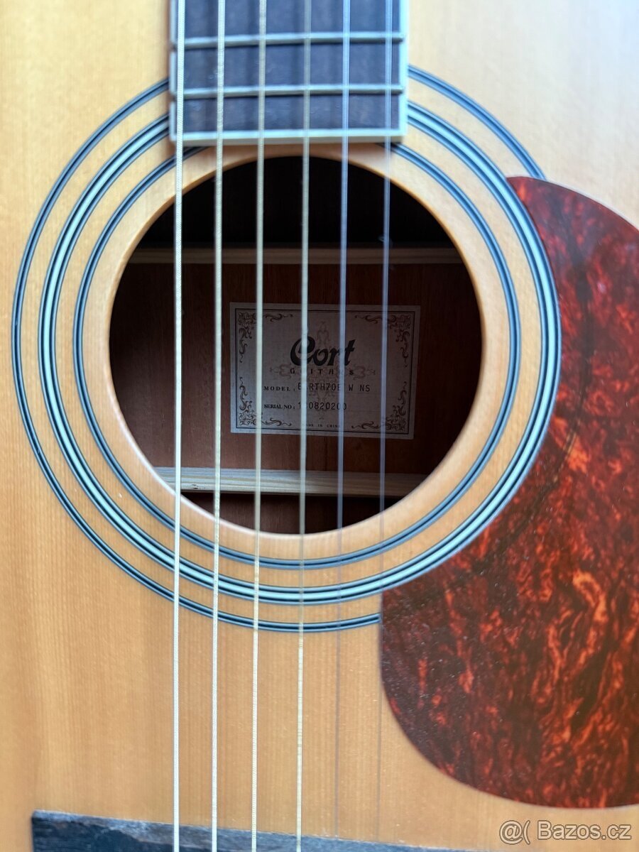 Elektroakustická kytara Cort Earth 70E W NS - 5