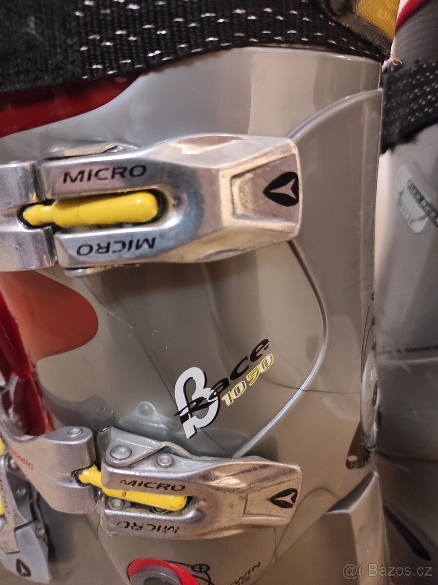 Prodám lyžařské boty Atomic beta race. - 5