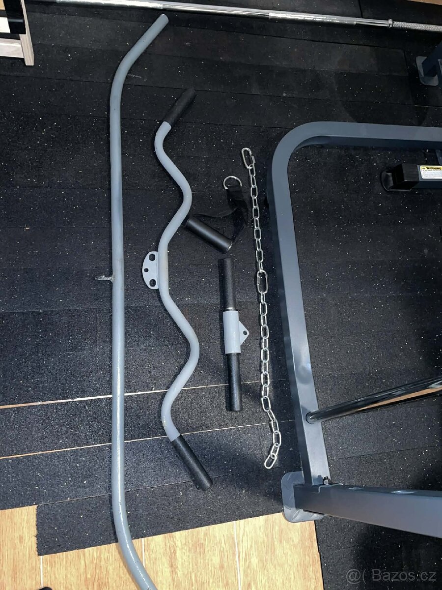 posilovací věž se závažím - 5