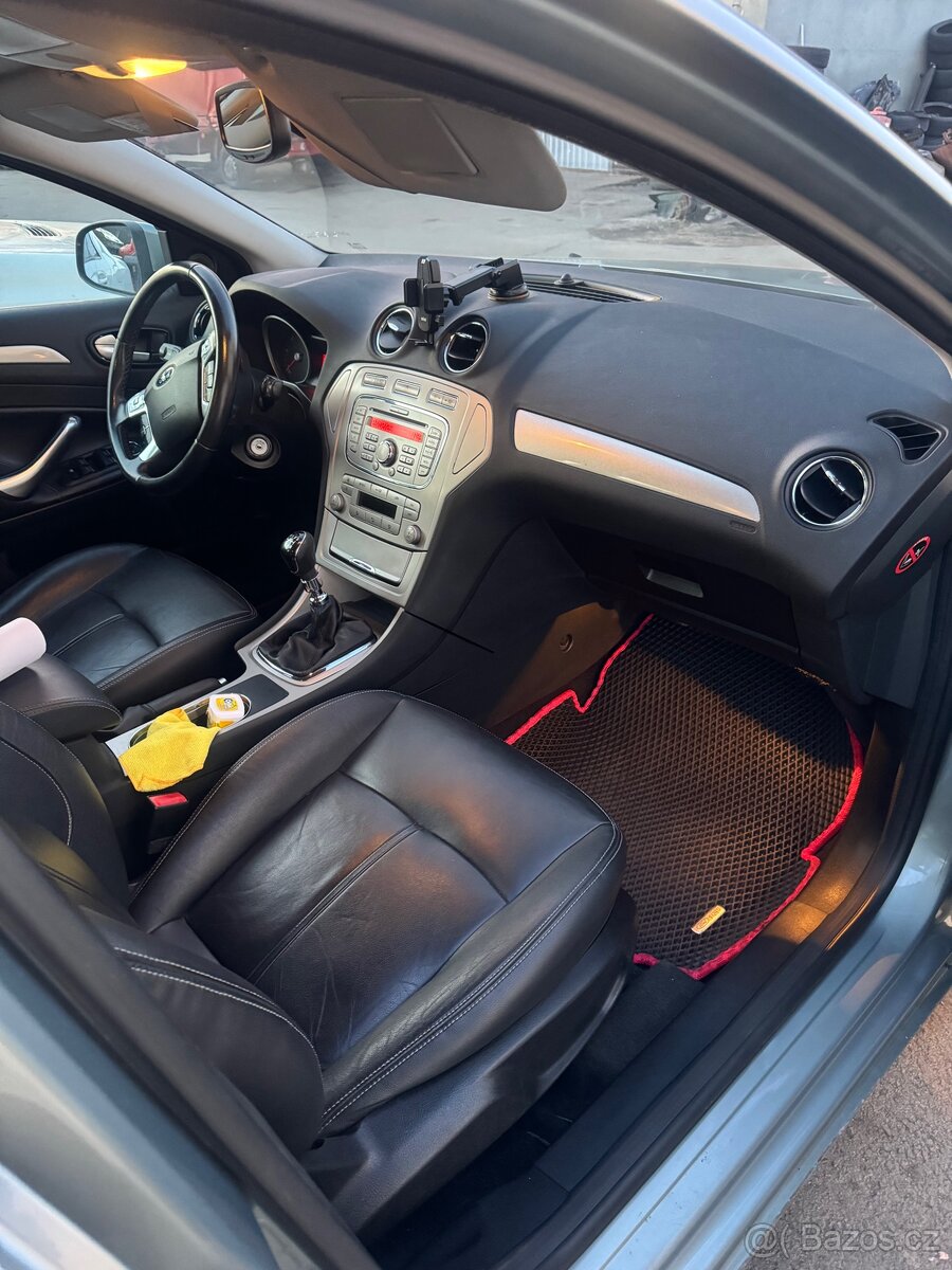 Ford Mondeo 4 - 5