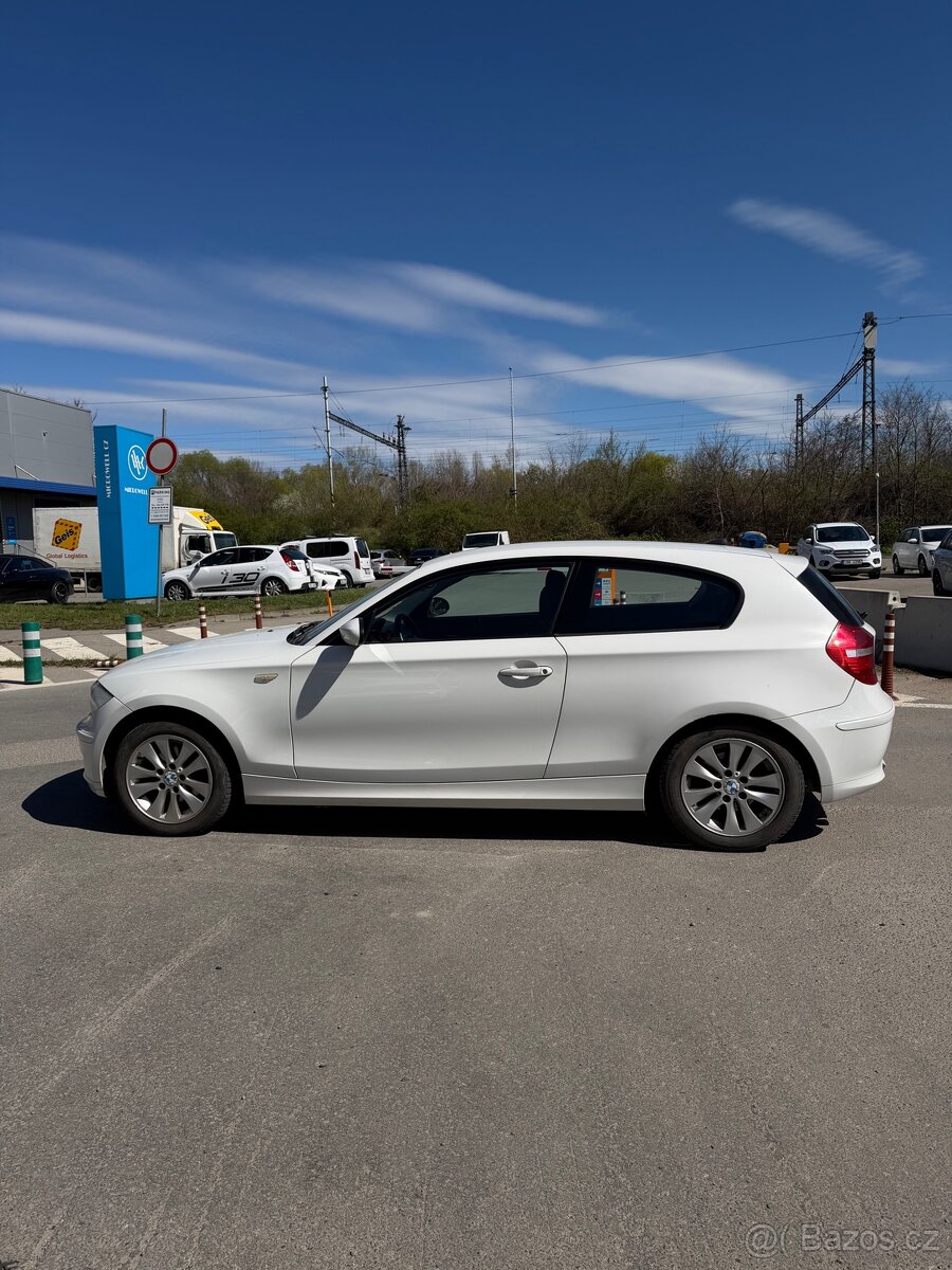 BMW 116i E81 N43 90kW 2008 - 5