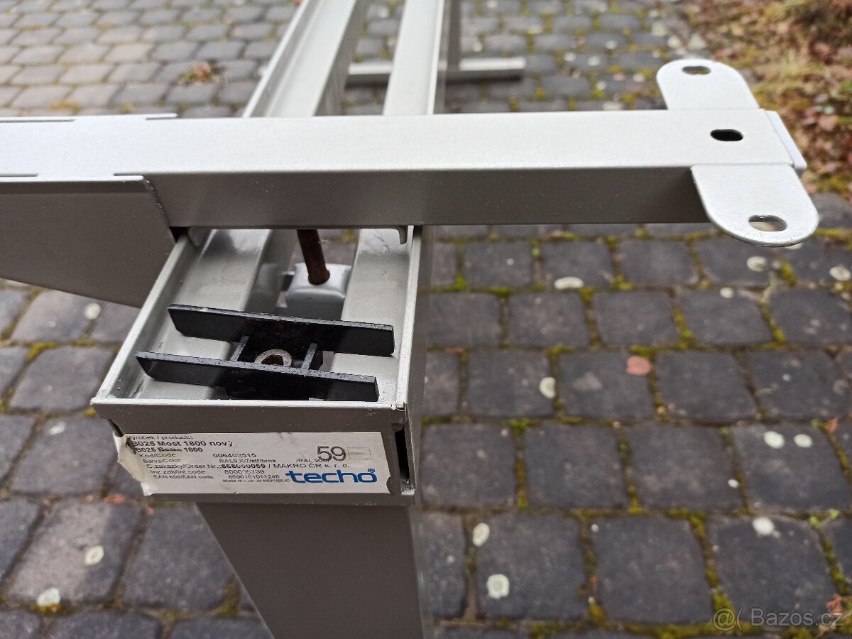 Kancelářské stoly techo - 5