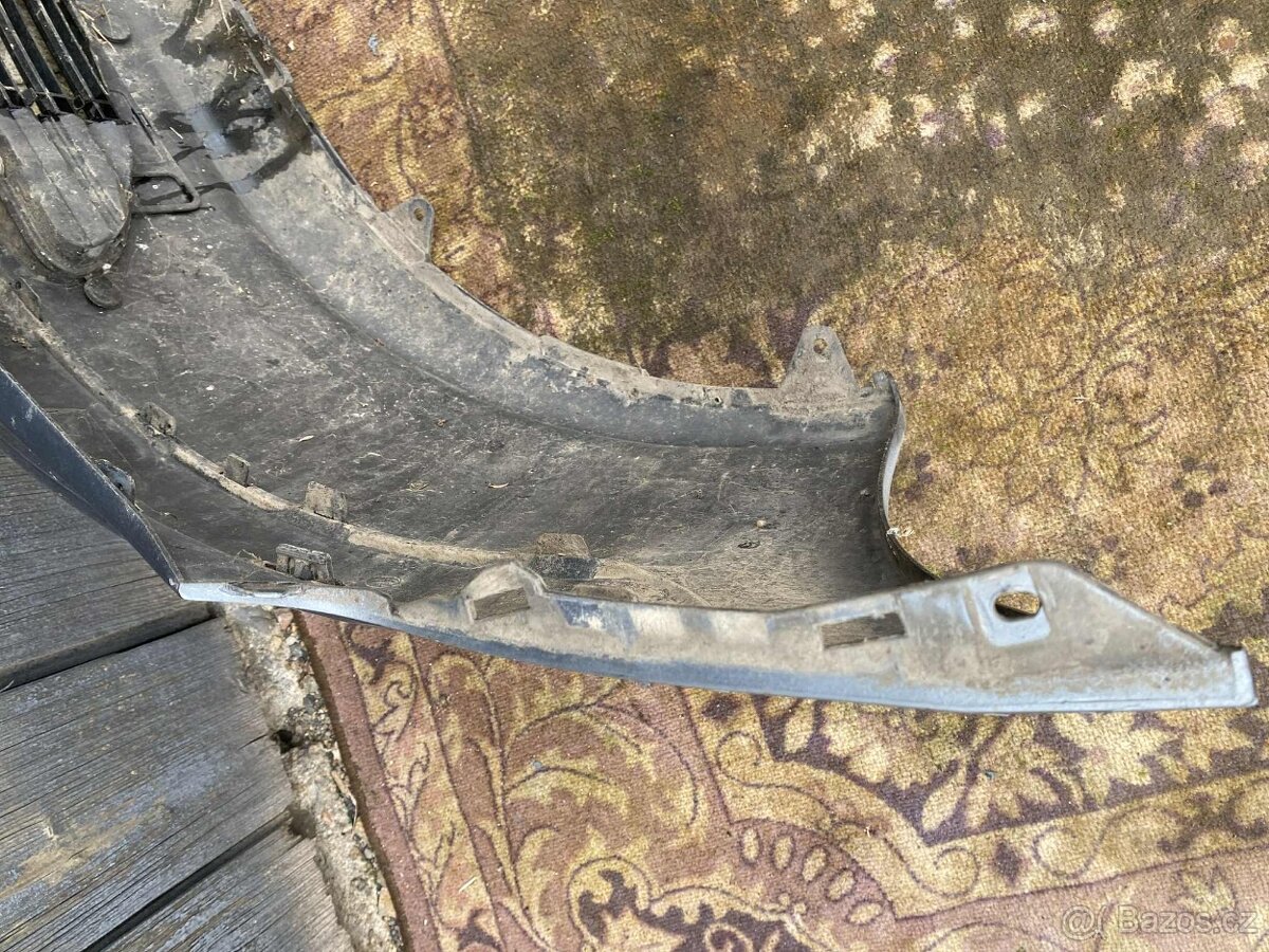 Přední nárazník Peugeot 307 - 5