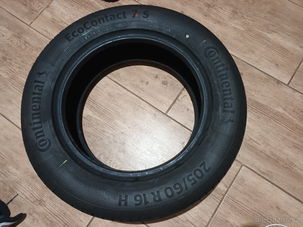 Letní pneu Continental 205/60/R16 - 5
