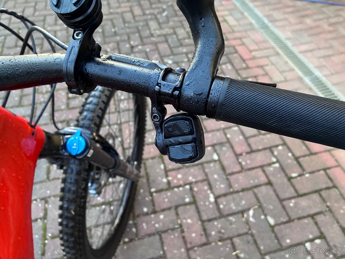 Prodám elektrokolo Specialized - 5