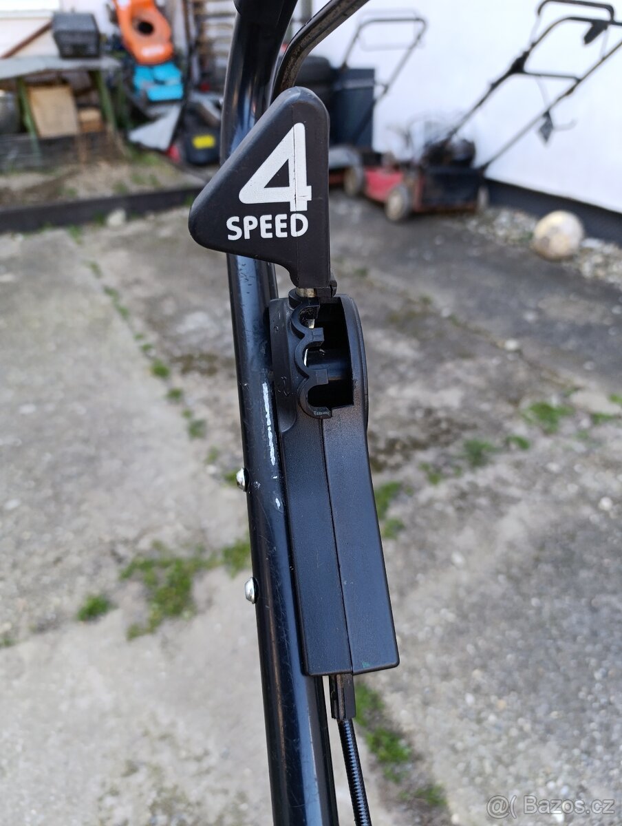 Sekačka s pojezdem - 5