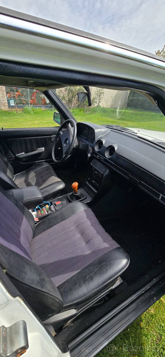 Mercedes w123 - 5