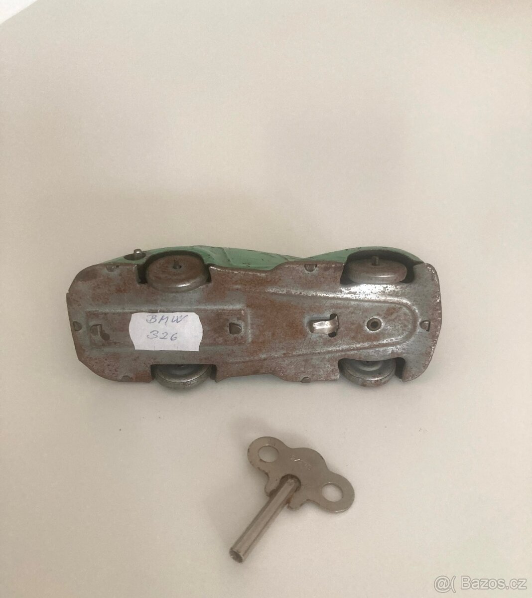 AUTÍČKO NA KLÍČEK - 5