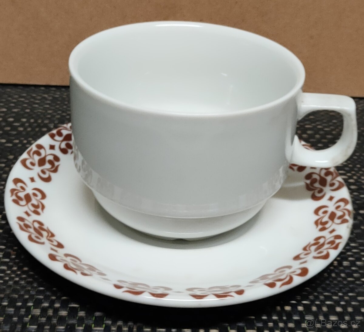 Retro šálky s podšálky, dezertní talířky, talíře - 5