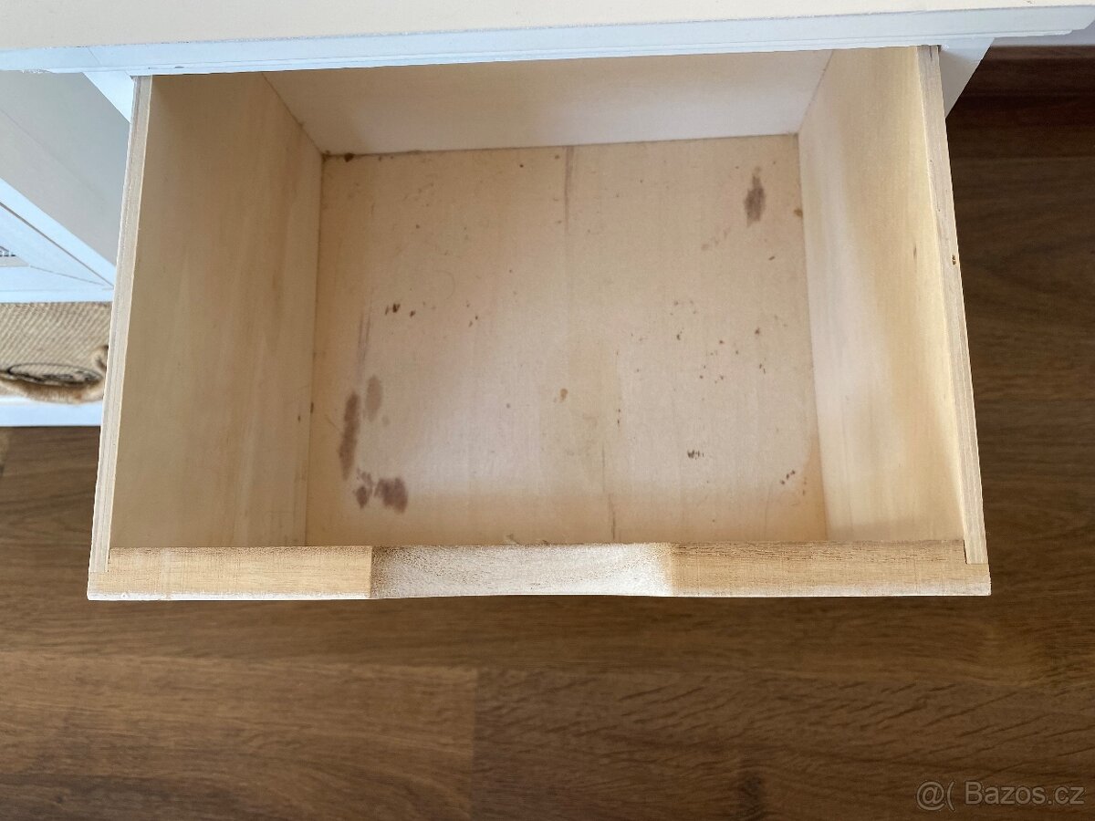 Noční stolek - 5