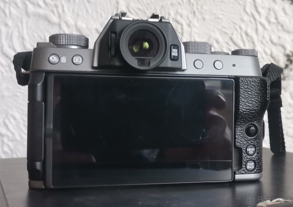 Fujifilm XT200 - 5