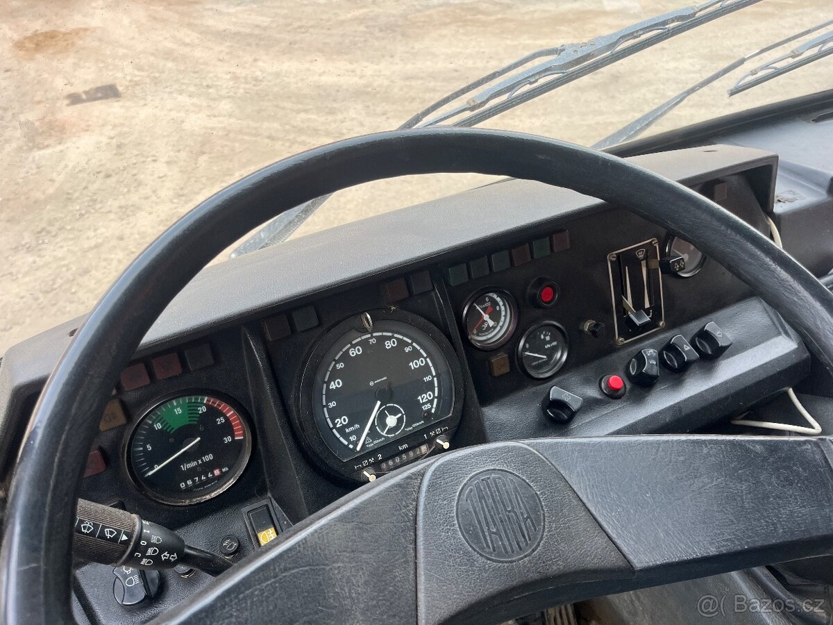 Tatra 815 sklapěč - 5