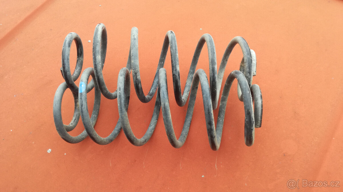 díly Toyota Yaris I - 5