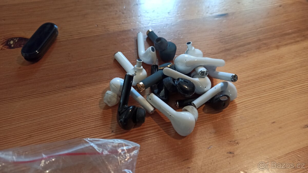 Bezdrátová sluchátka BT - 5