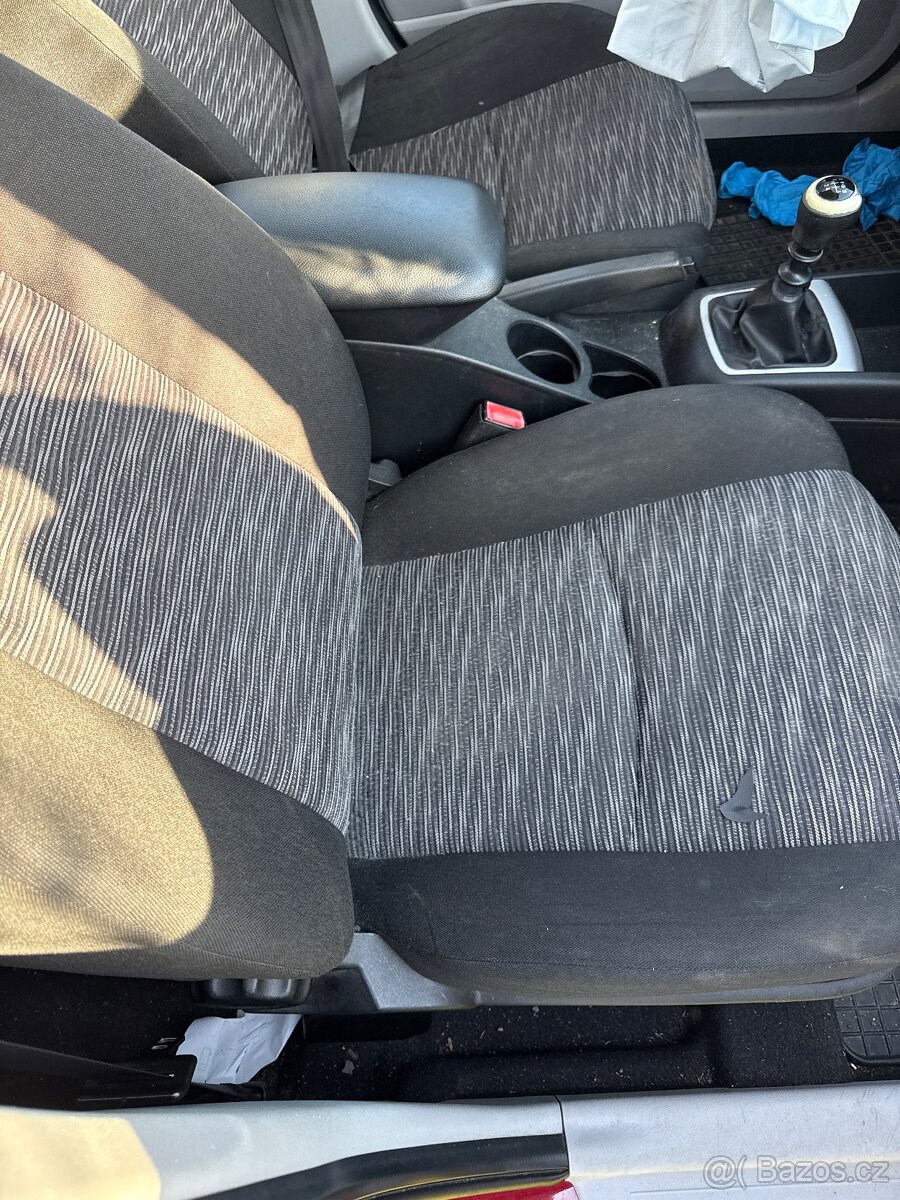 Kia ceed dily - 5