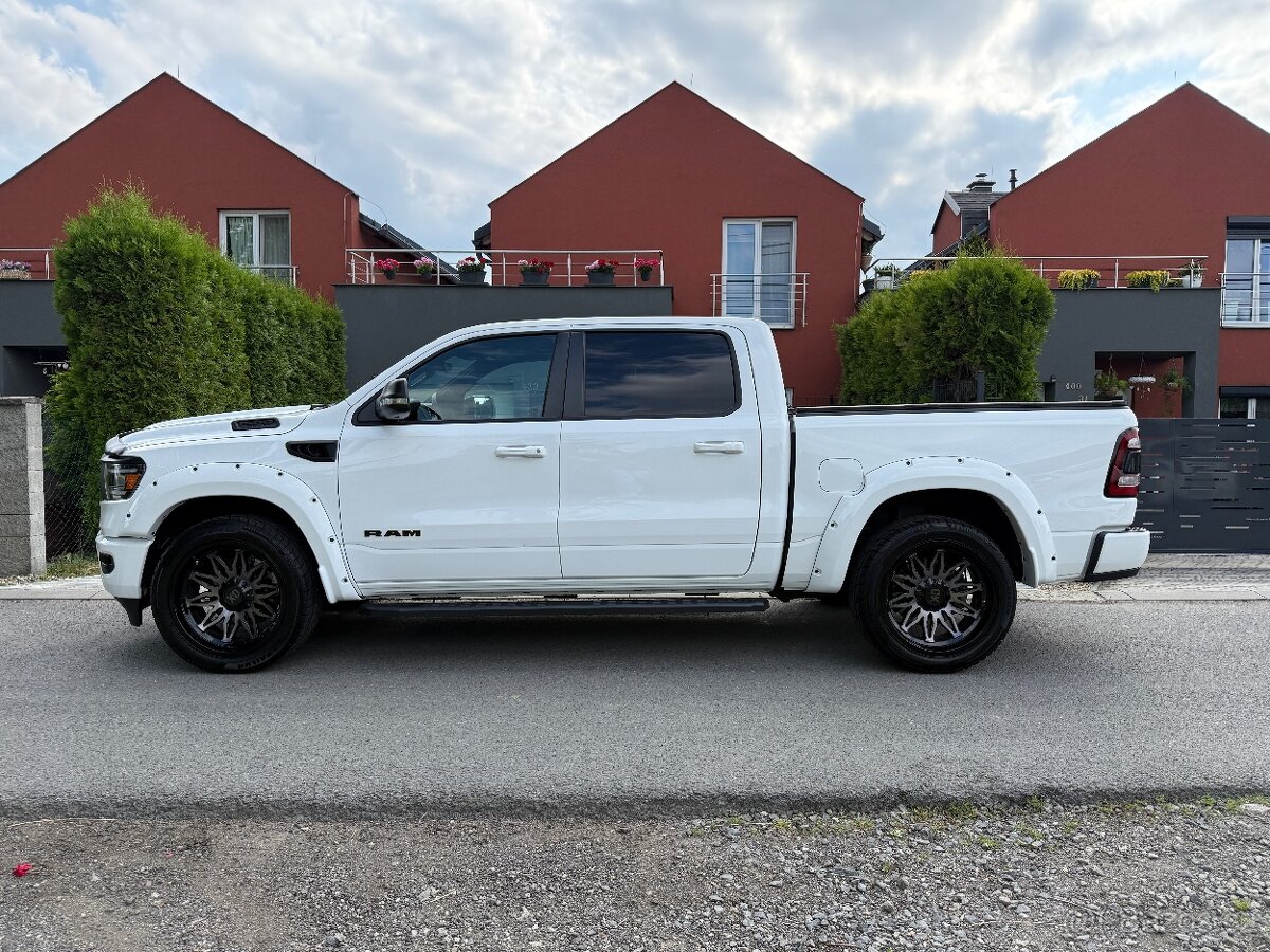 DODGE RAM 1500 HEMI STAGE2