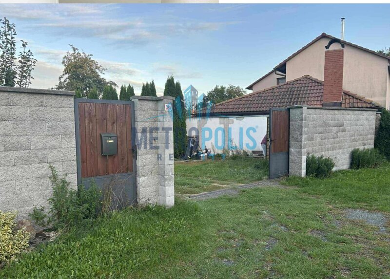 Prodej rodinného domu s bazénem a velkou zahradou, Čechtice - 5