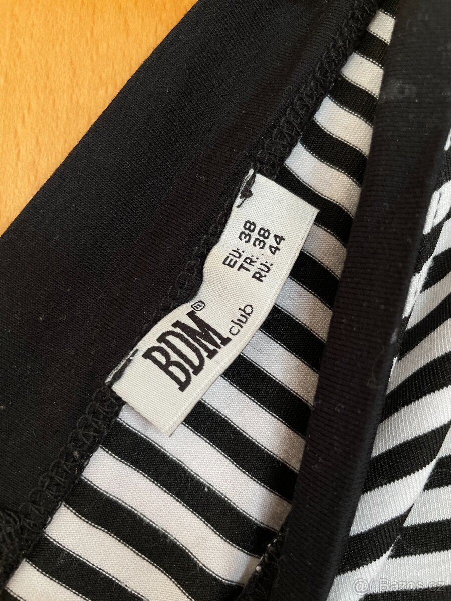 Dámské těsné minišaty - Velikost S-M, sexy záda - 5